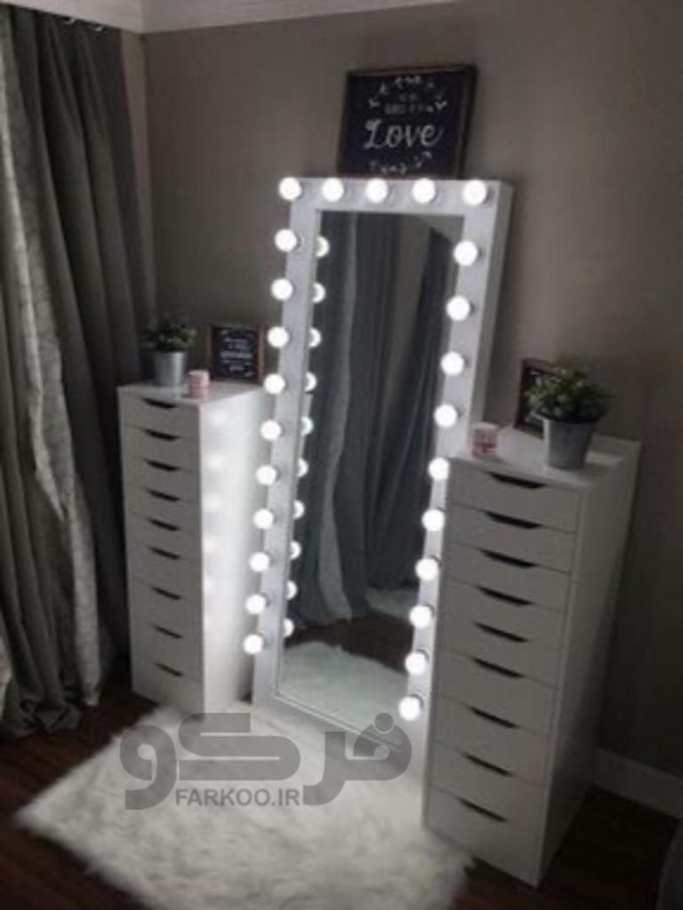 آینه اتاق خواب