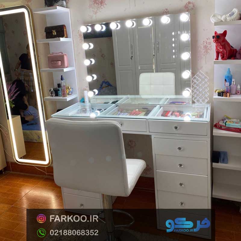سفارش آینه گریم رومیزی هالیوودی