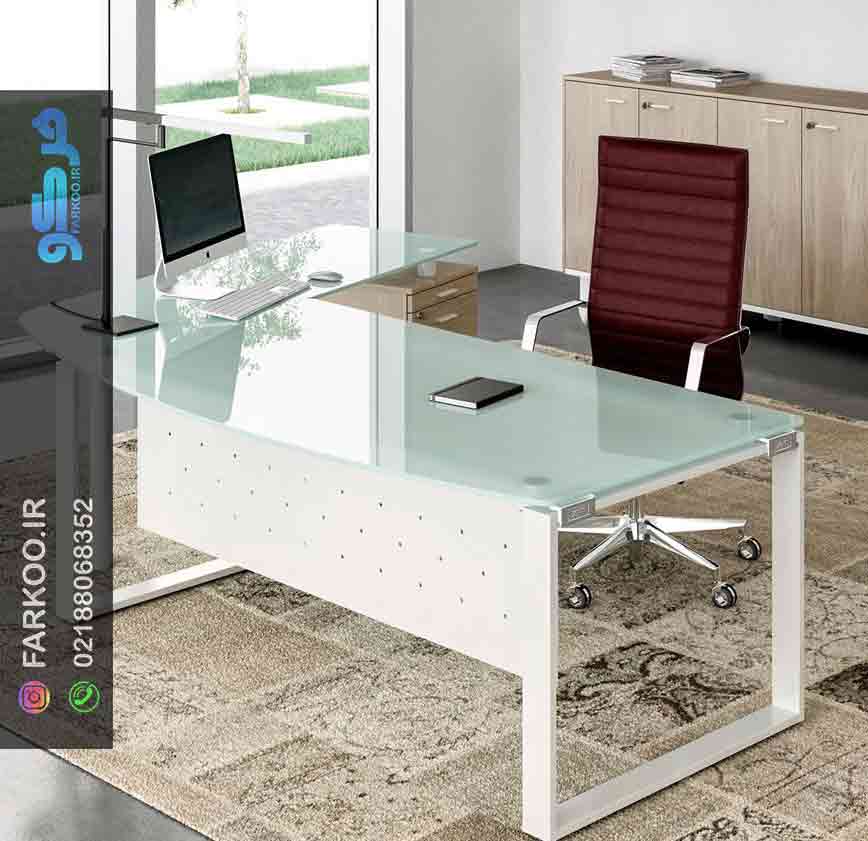 شیشه میز مدیریت.09