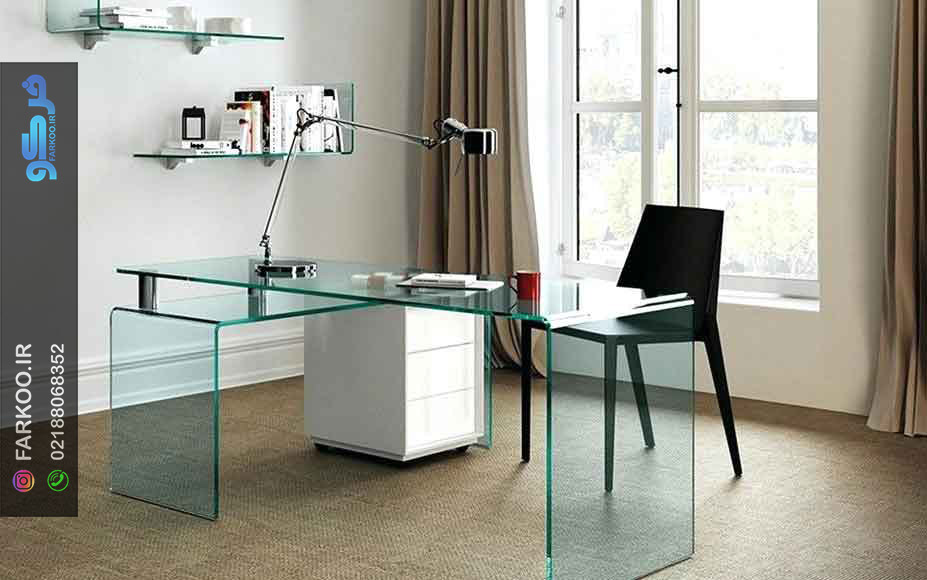 میز شیشه‌ای
