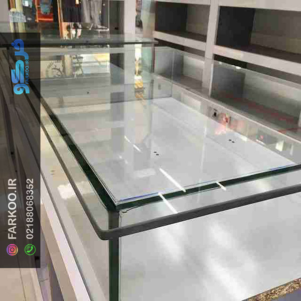 قیمت میز شیشه‌ای مغازه