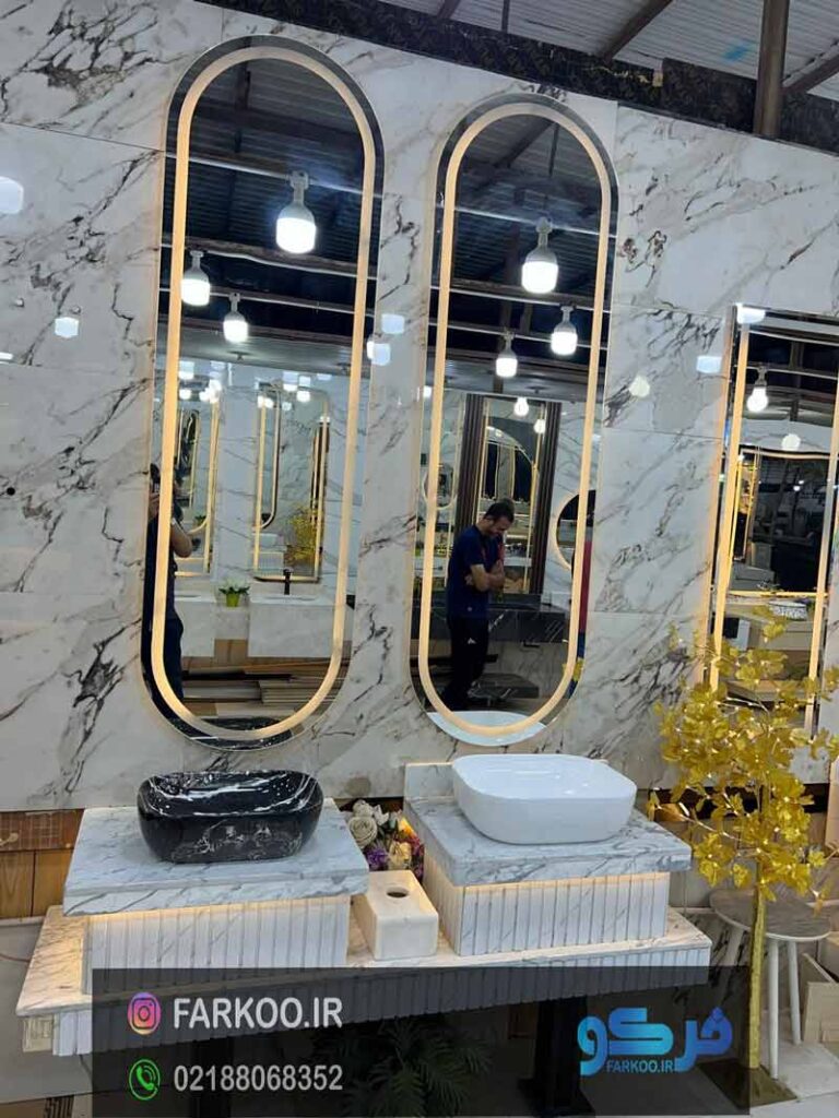 آینه دیواری بیضی  نور دار 