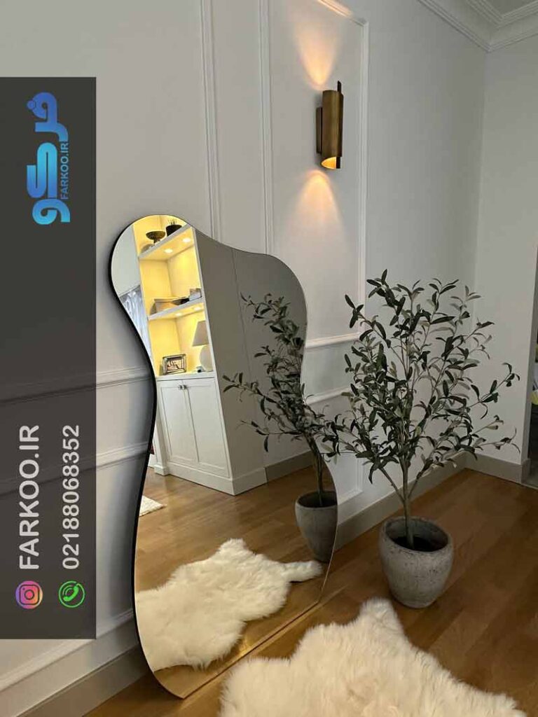 آینه قدی دفرمه