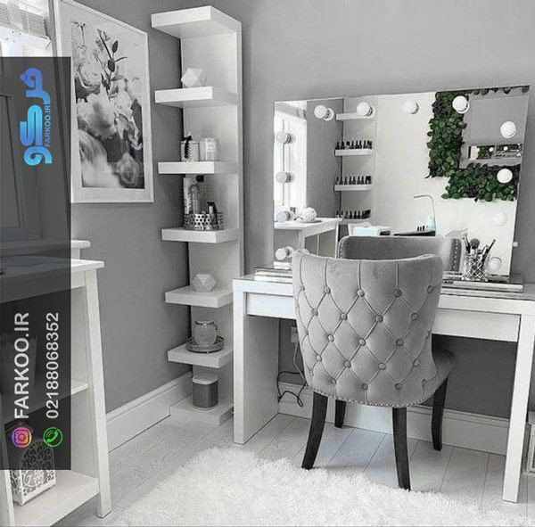آینه میکاپ قاب دار