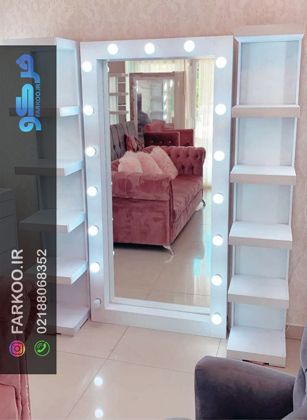 آینه چراغ‌دار