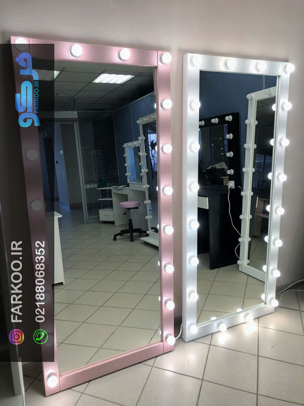 آینه ایستاده