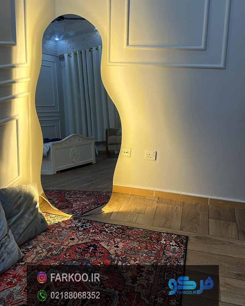 آینه دفرمه بک لایت